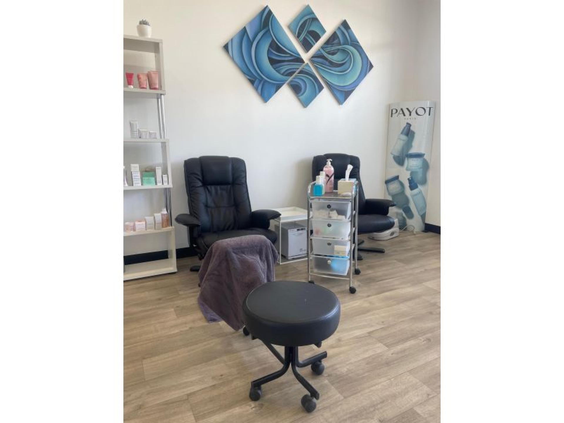 Sold! Well Established Nail 670873 3