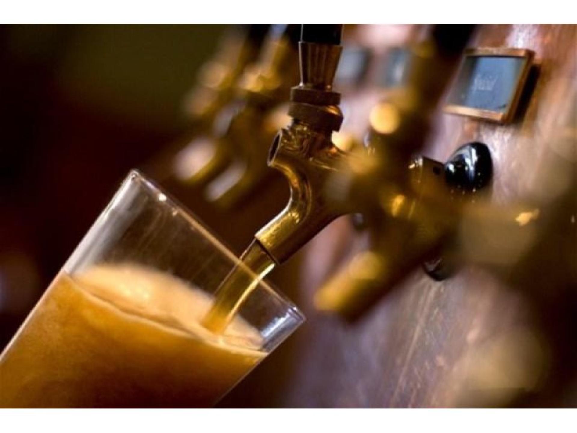 Iconic Pizza/craft Beer Bar 670950 1
