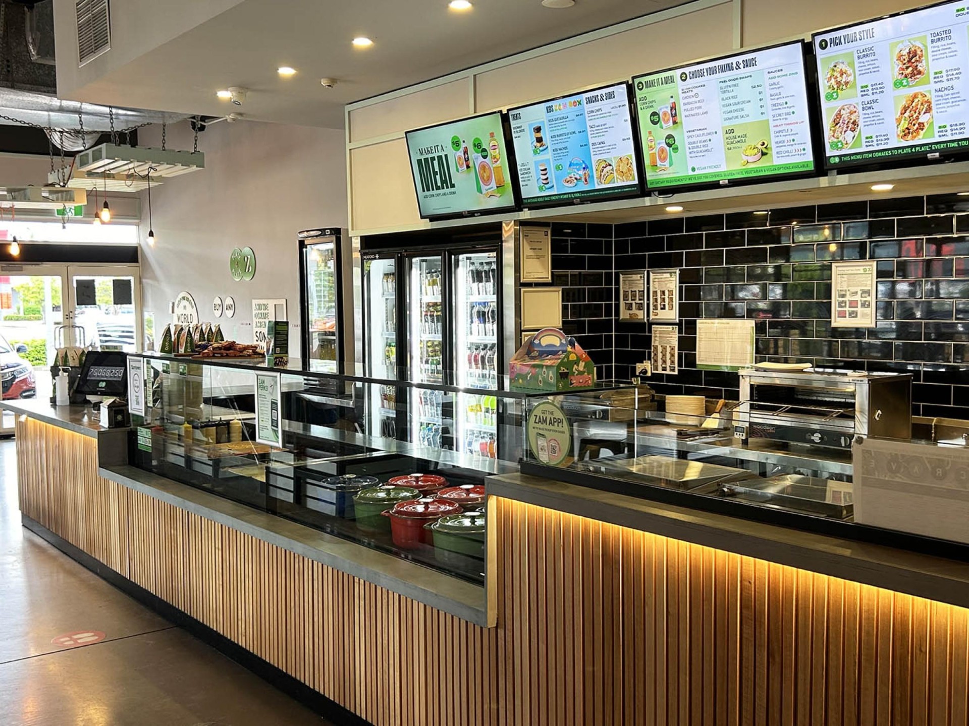 Zambrero Domain Central - 671131 2