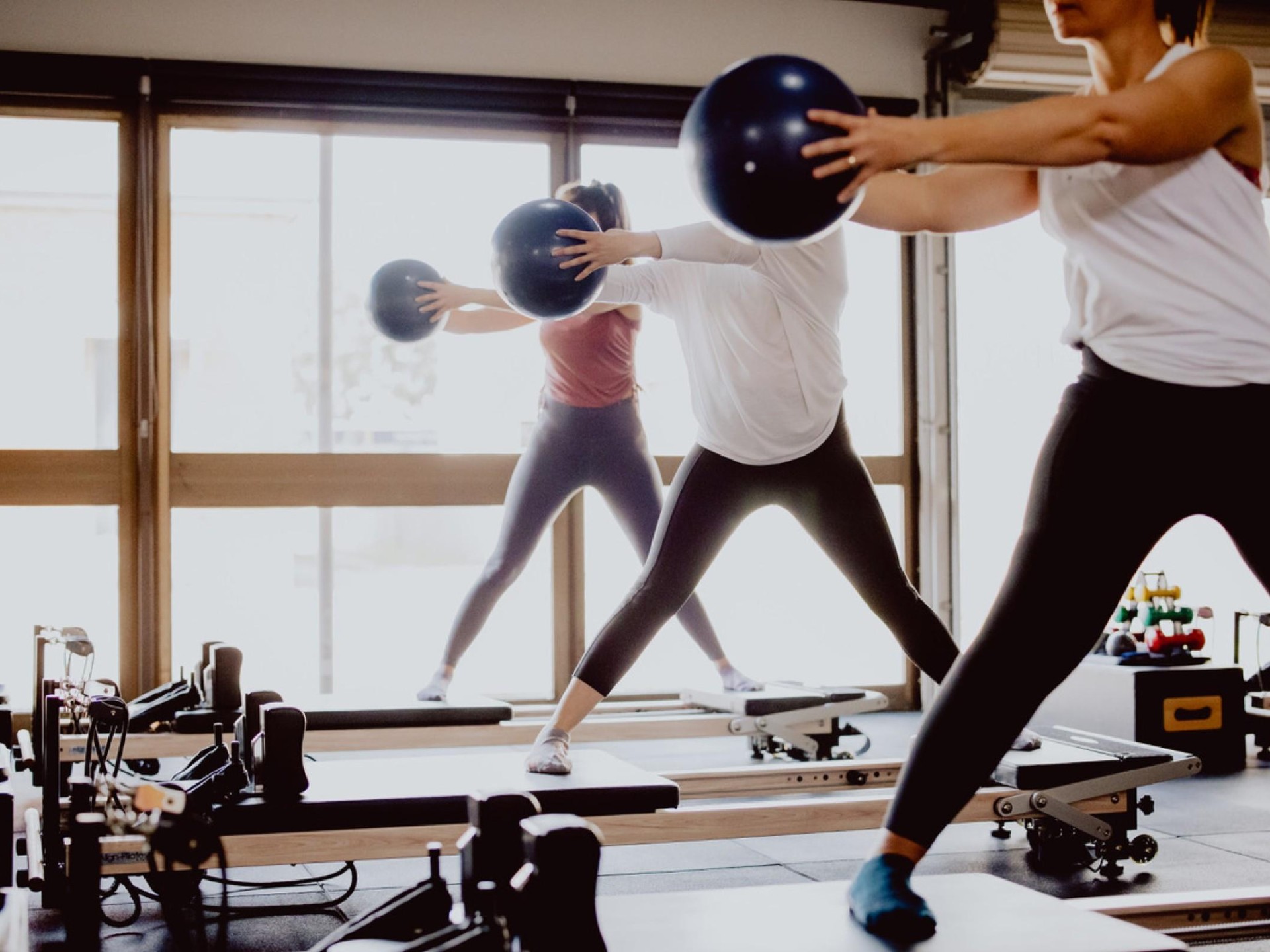 Reformer Pilates Studio Singleton 671509 1