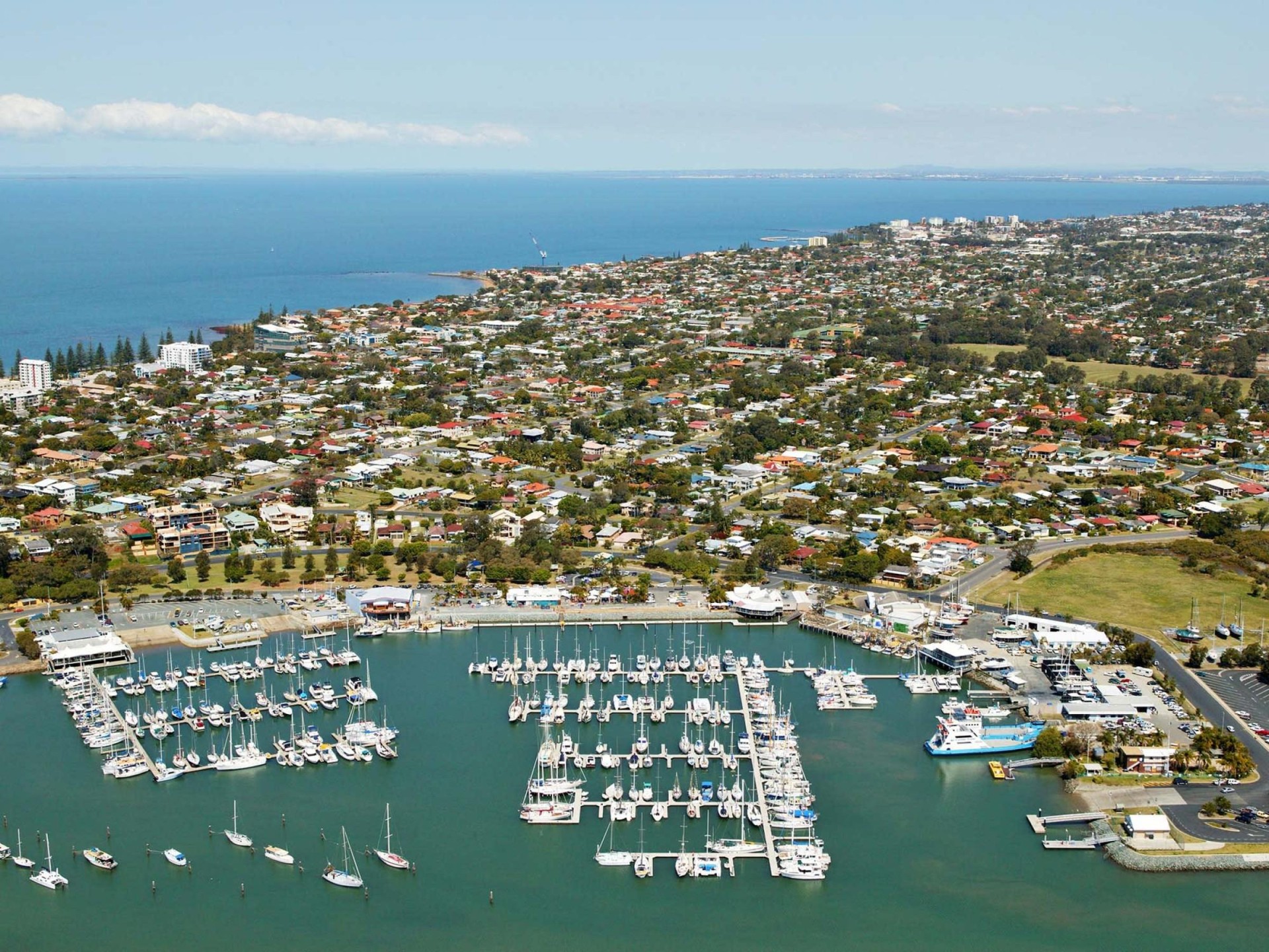 Modern Eatery | High 671545 2