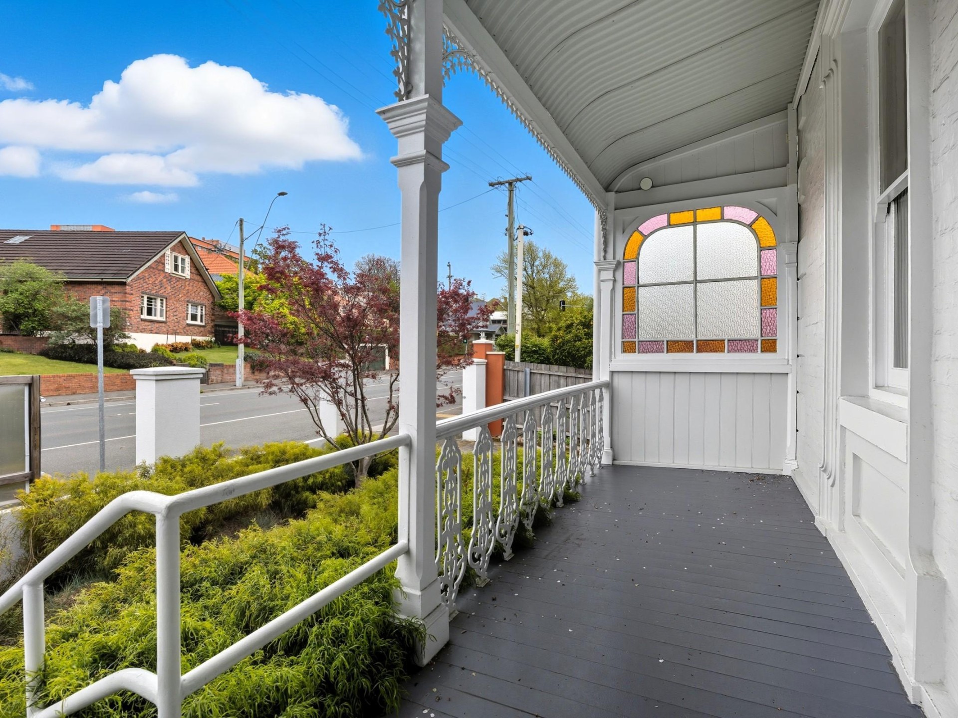 Prime Location Residence With 671692 2