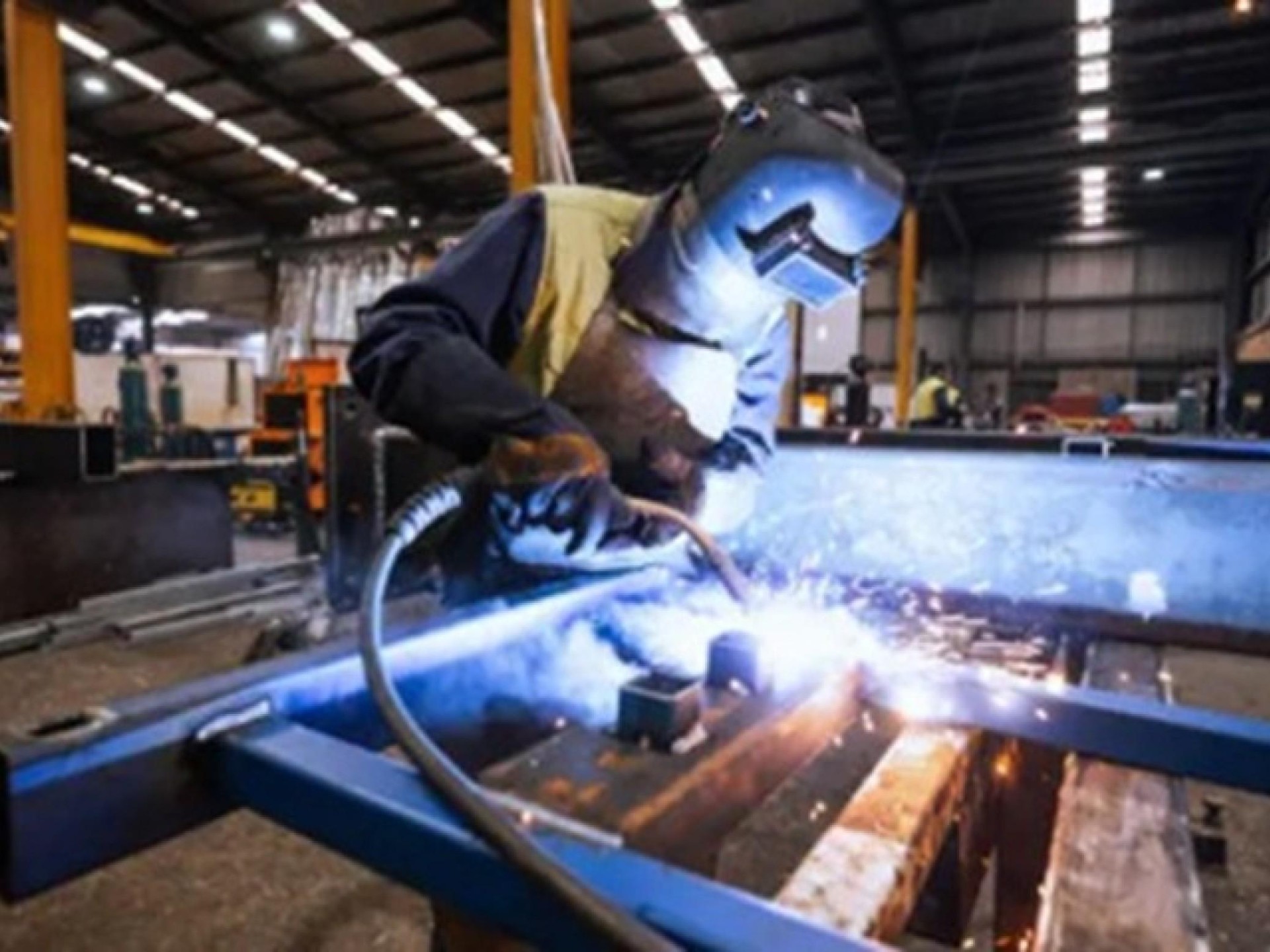 Essential Dependable Profitable A 671712 3