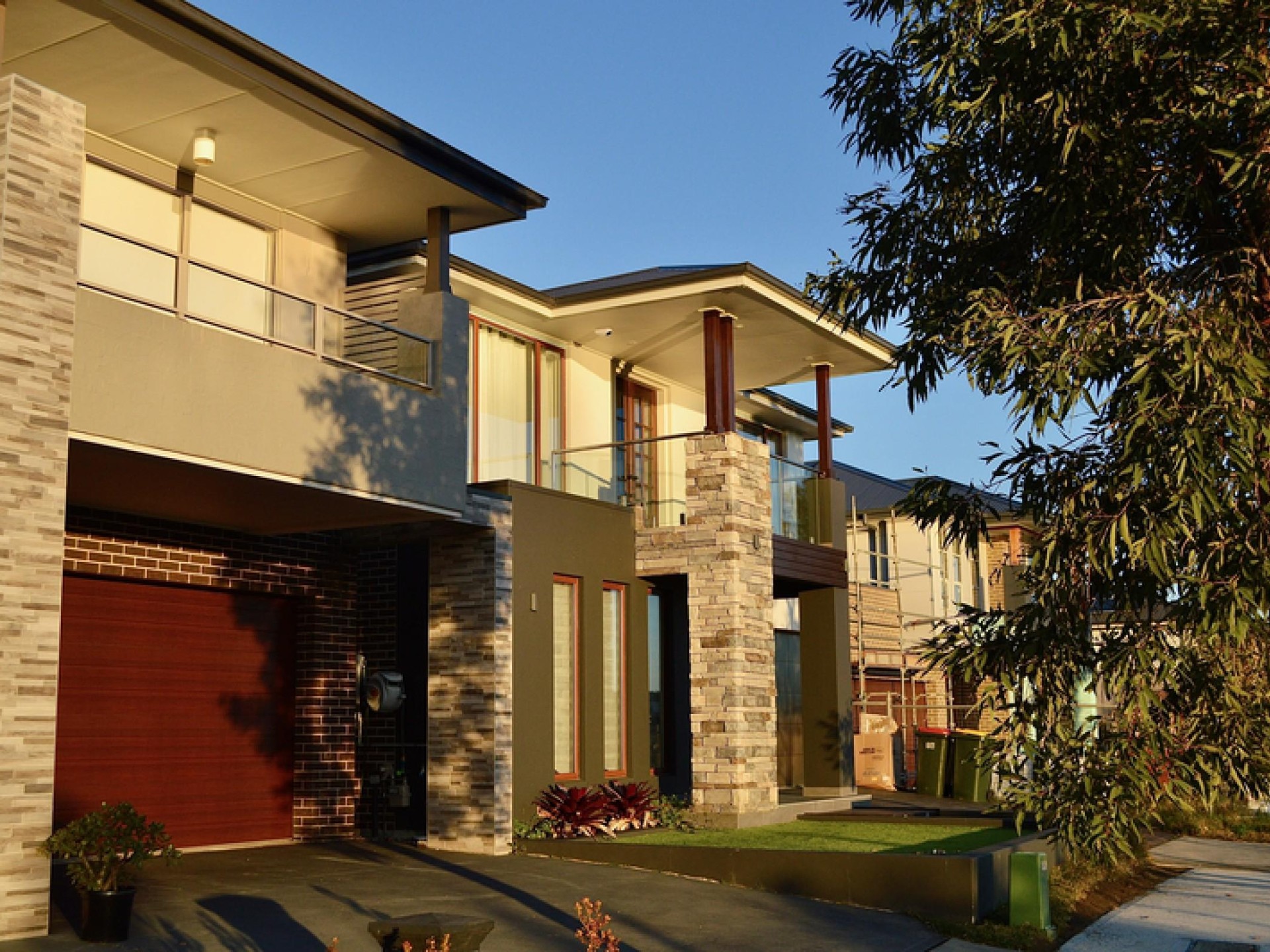 Profit Powerhouse - Building 671912 2