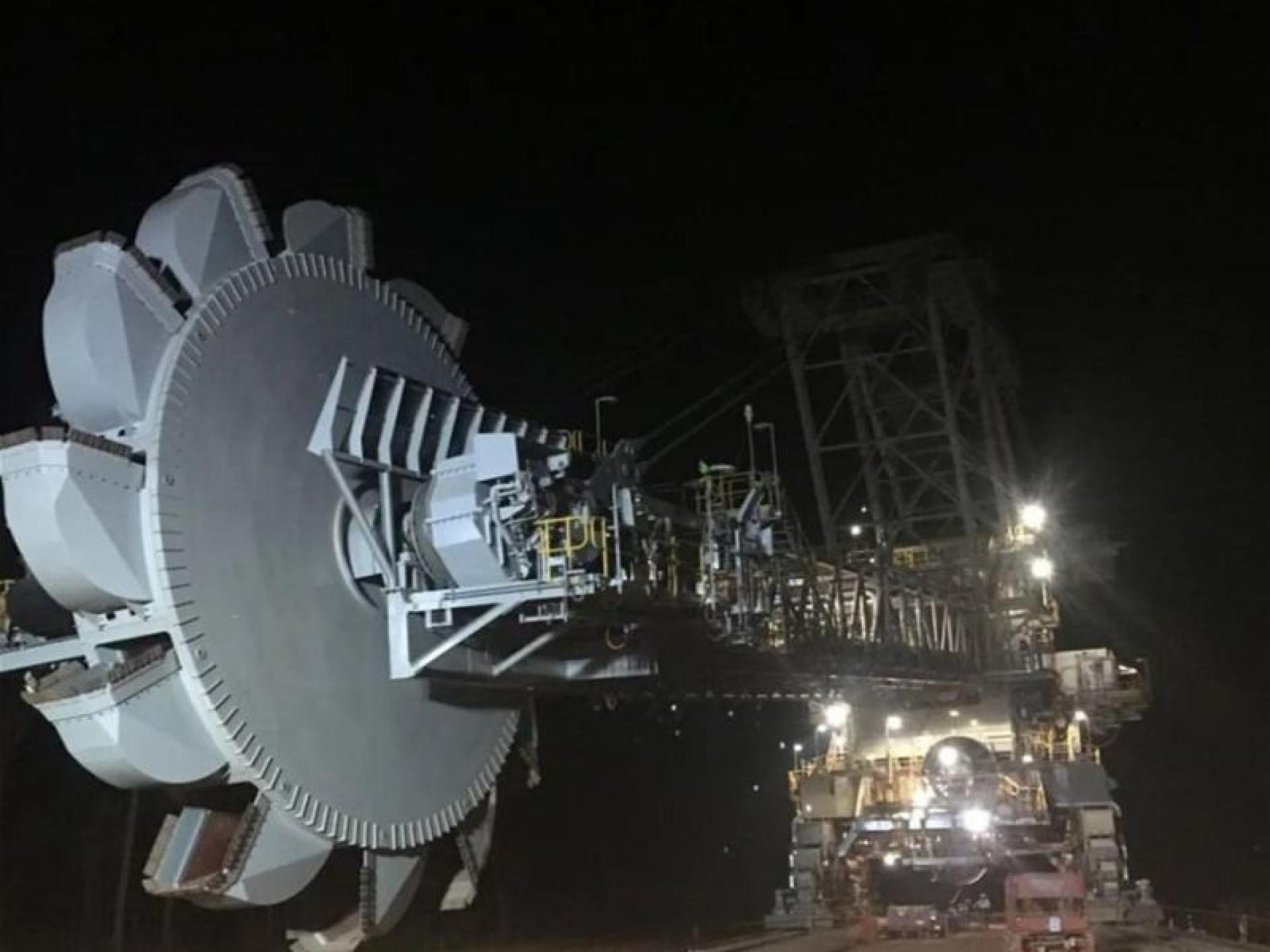 Field Engineering Services - 671952 2