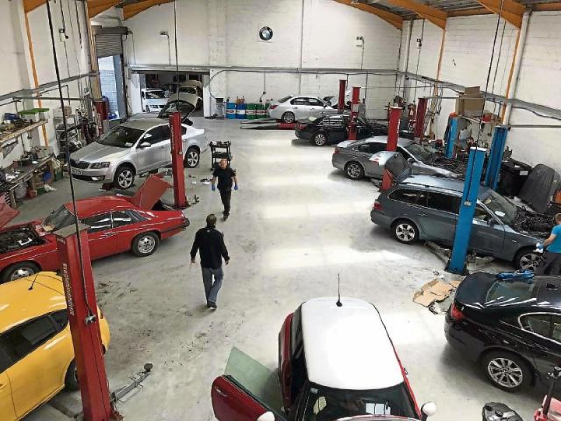 Auto Dent Repair – 672028 2