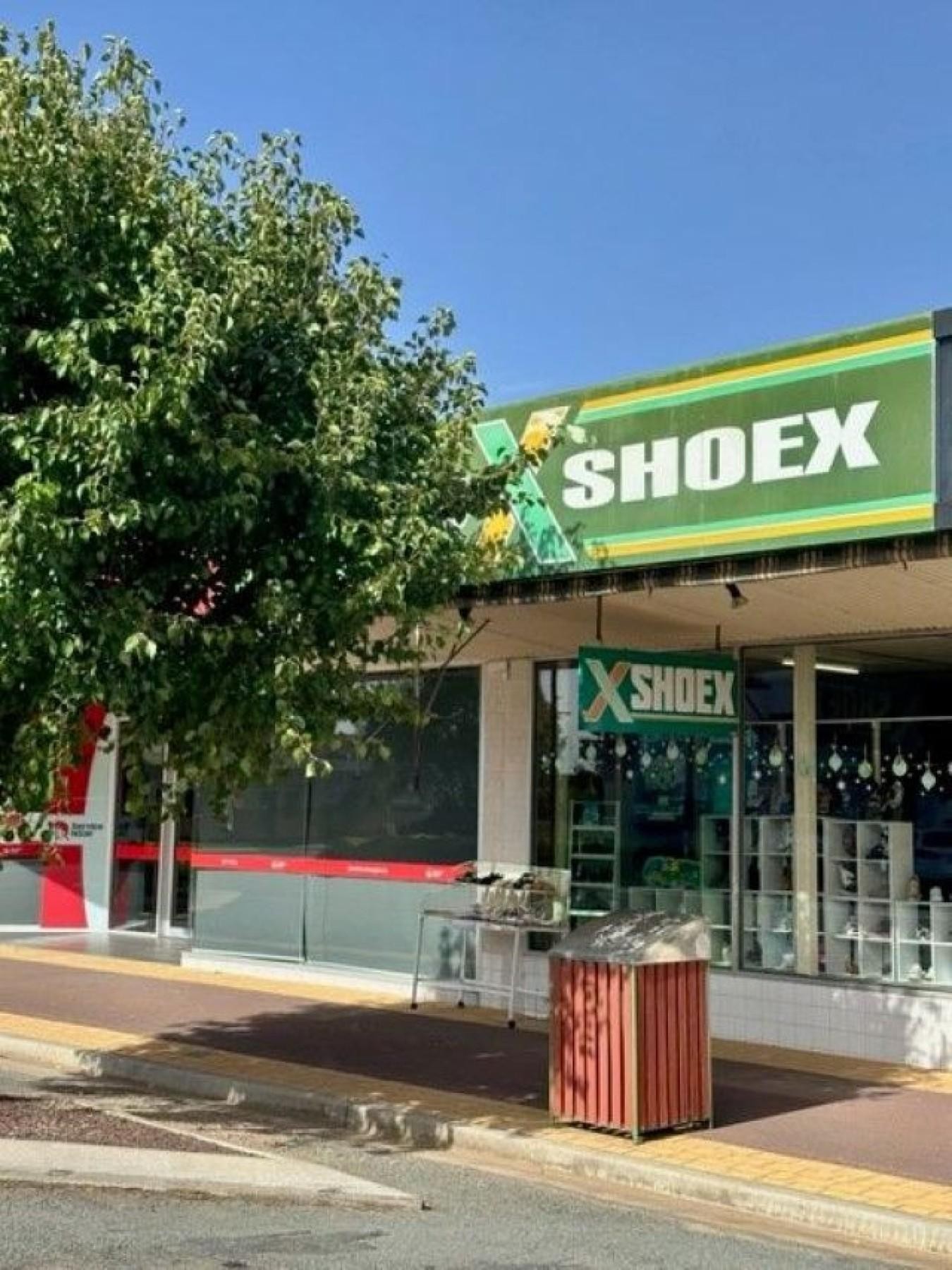 Shoex - Cobram & 672142 2