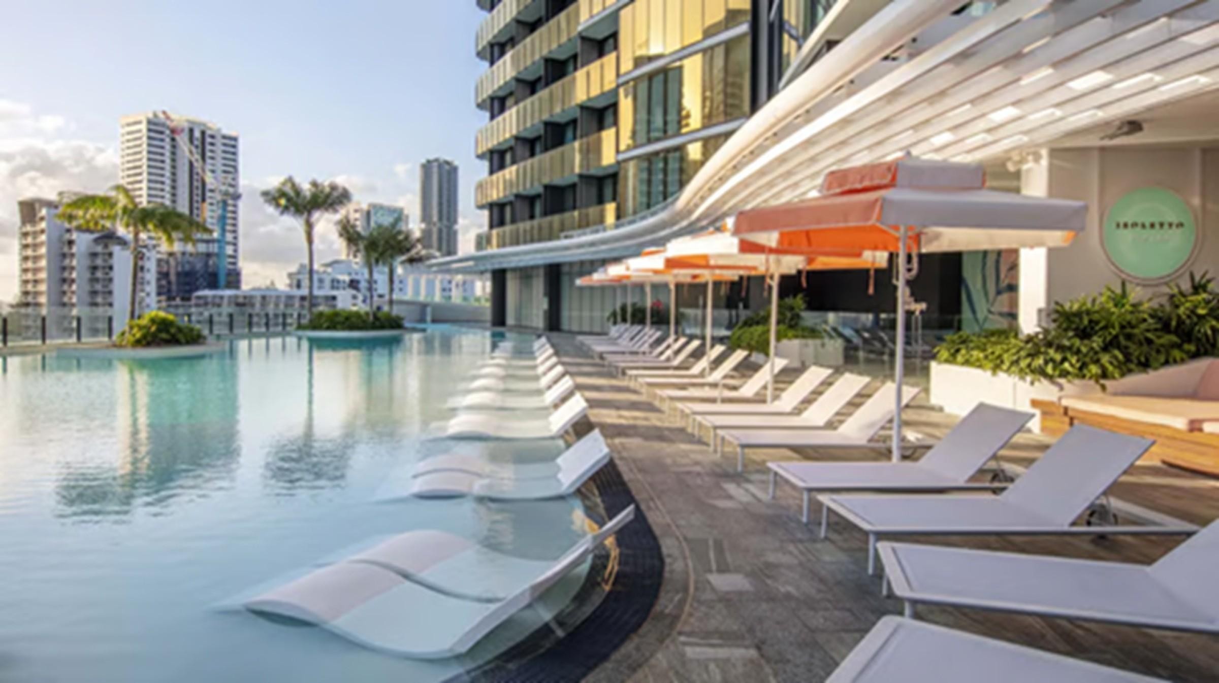 Commercial Pool Services – 672270 3