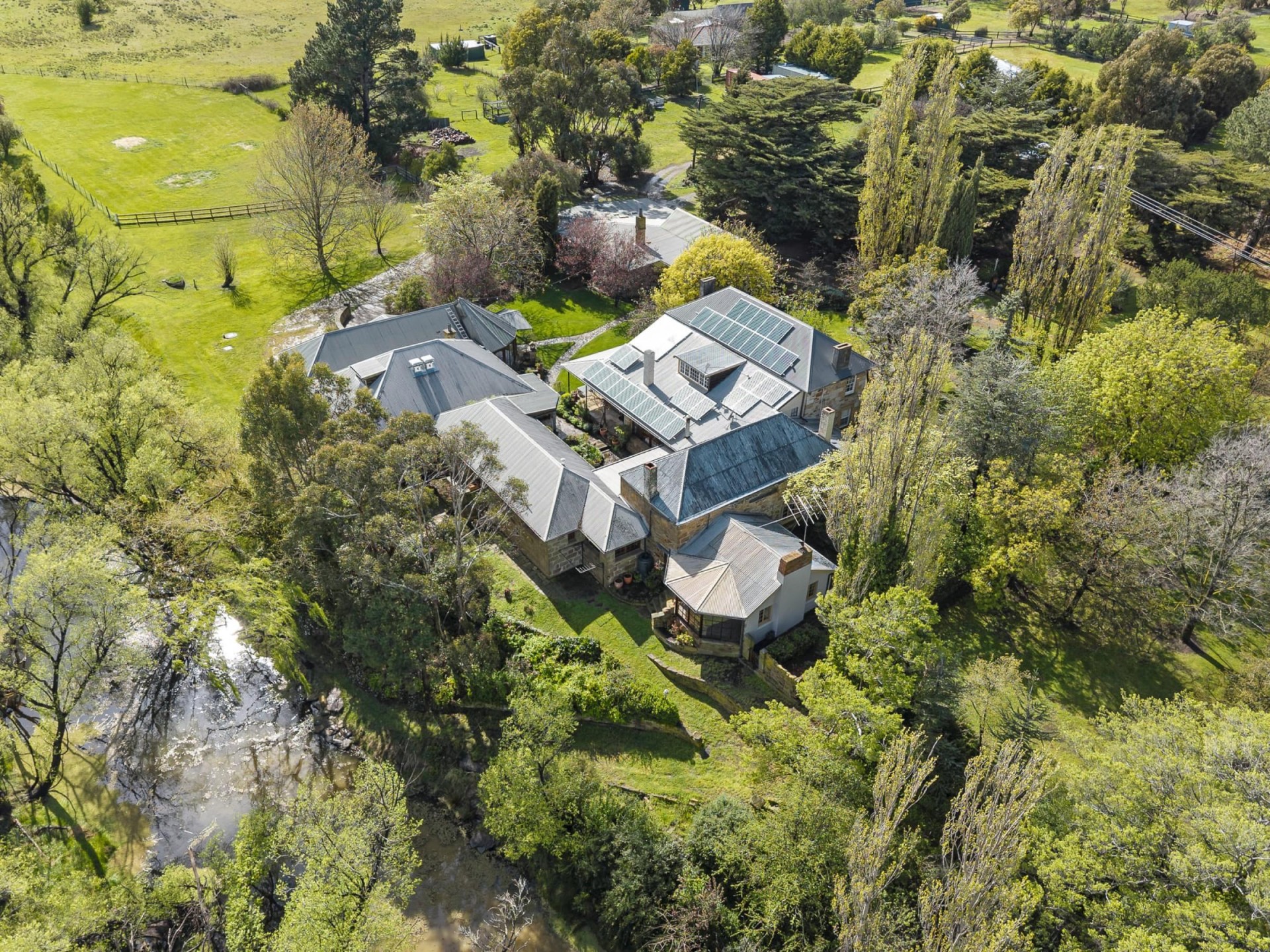 "stonefield Estate" An Exceptional 672414 1