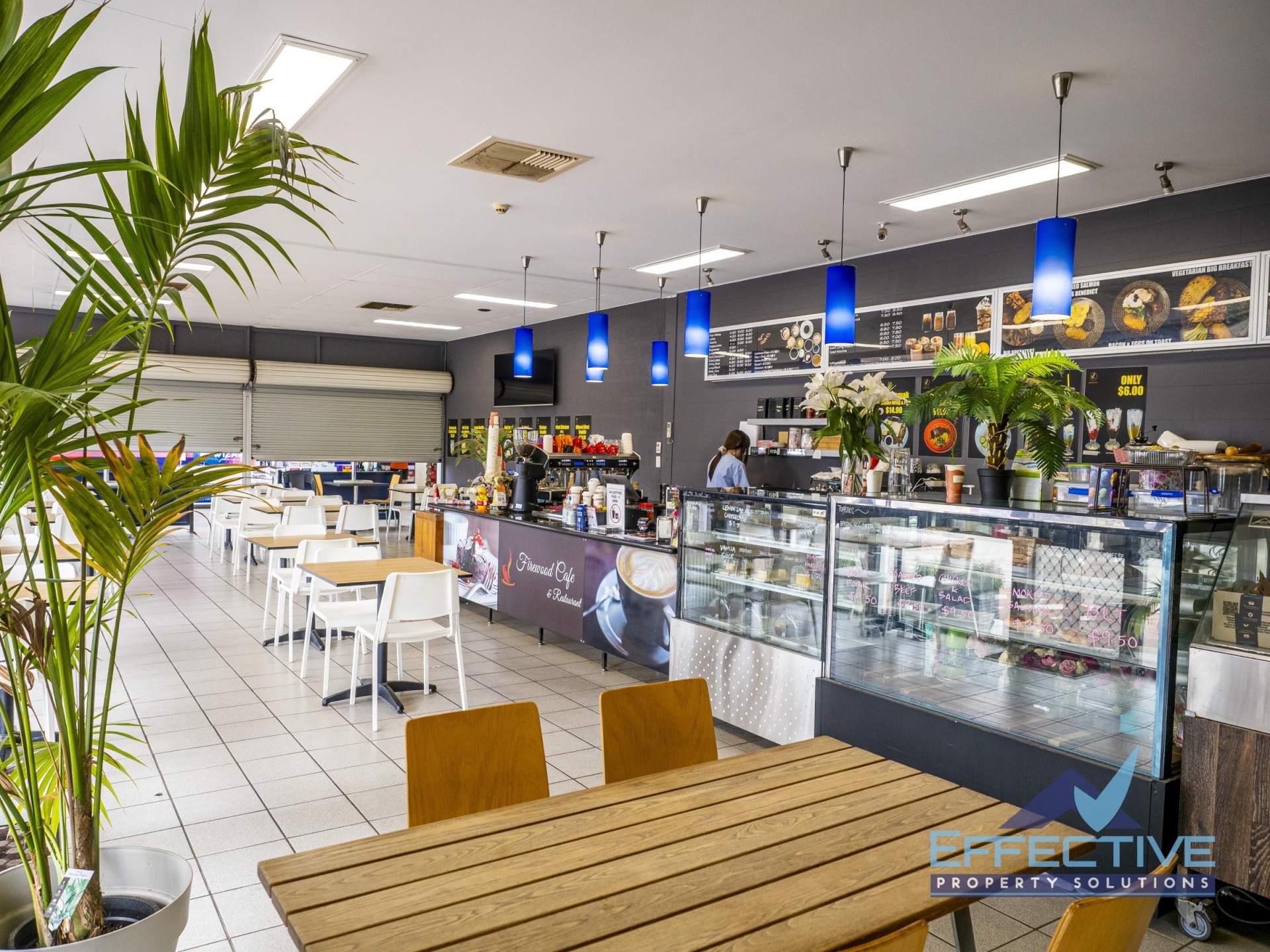 Cafe / Restaurant In 672455 3