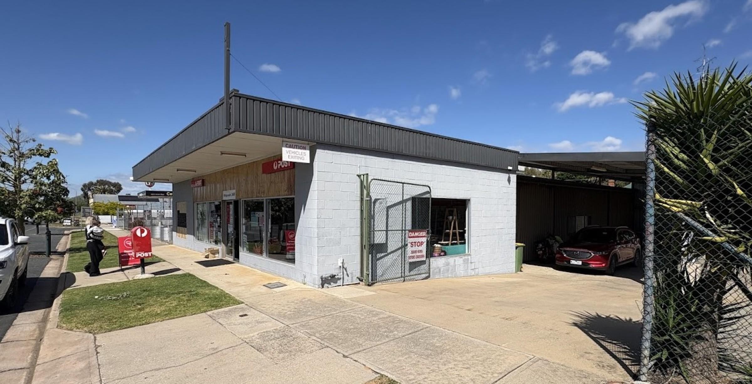 Licensed Po & Mail 672563 1