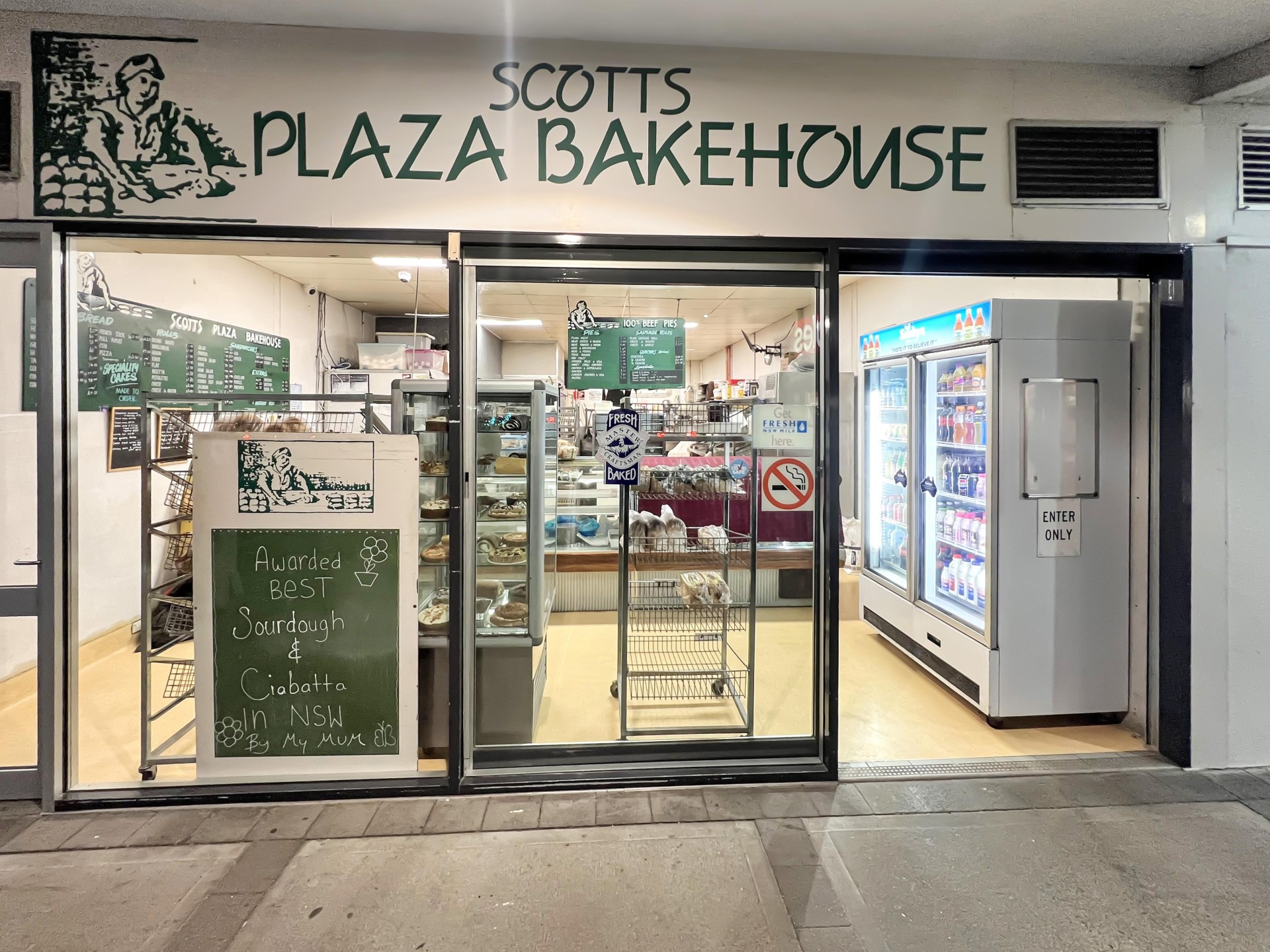 Scotts Plaza Bakehouse - 672621 1