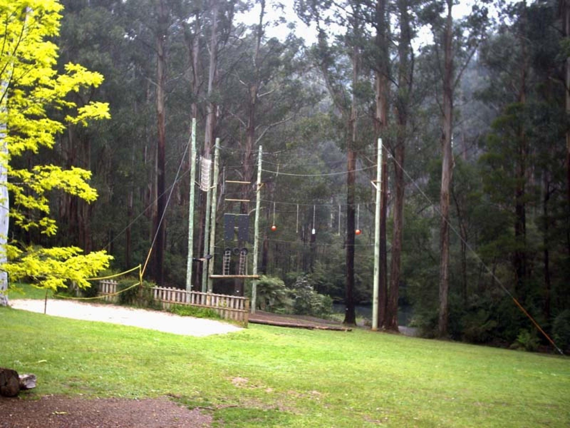 Group Accommodation School Camp 672675 1