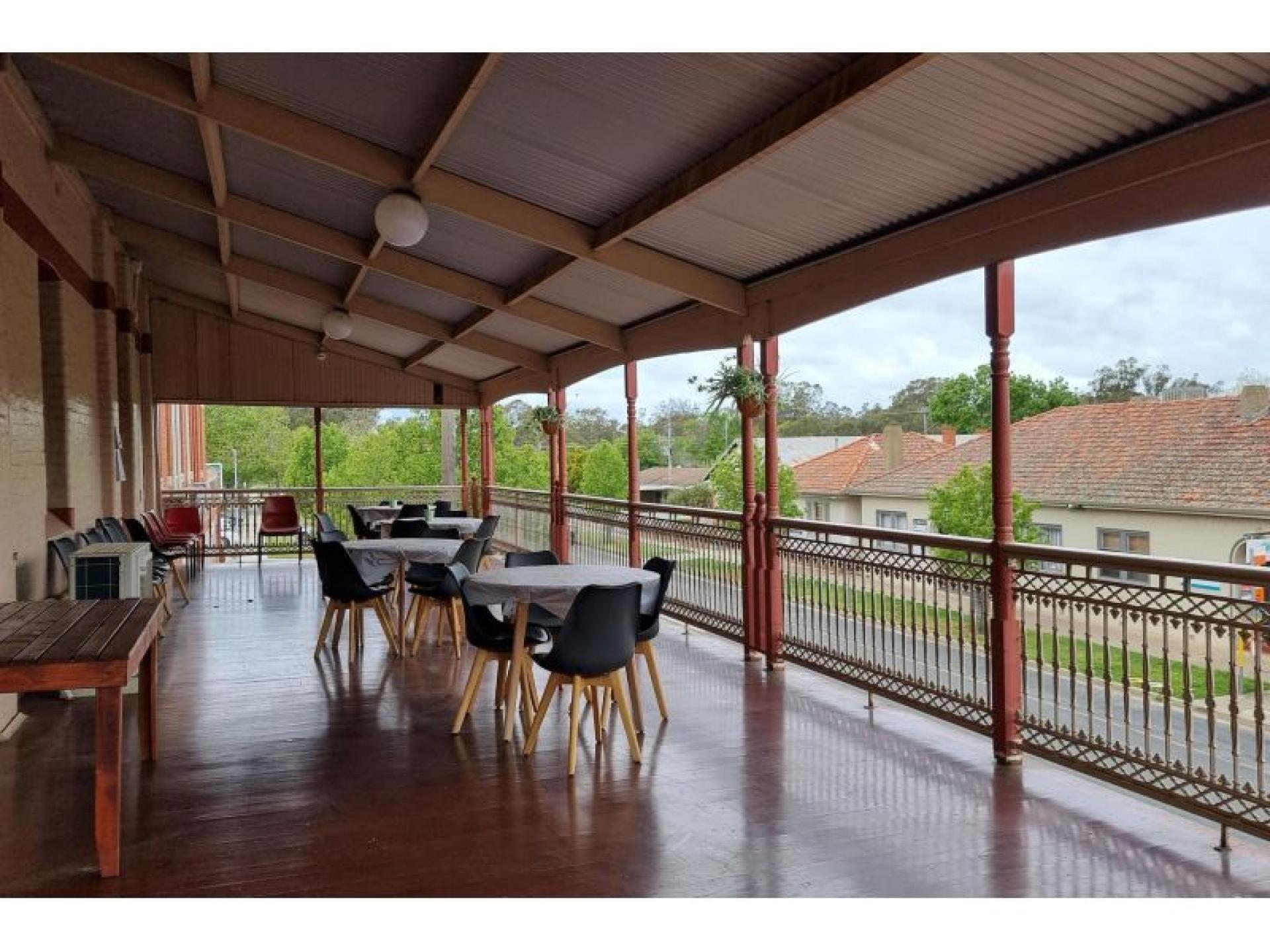 Under Offer - Royal 672682 3