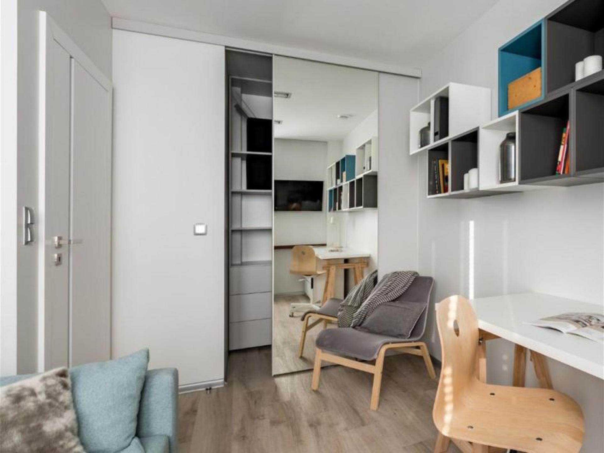 Accommodation Business - Easy 672730 2