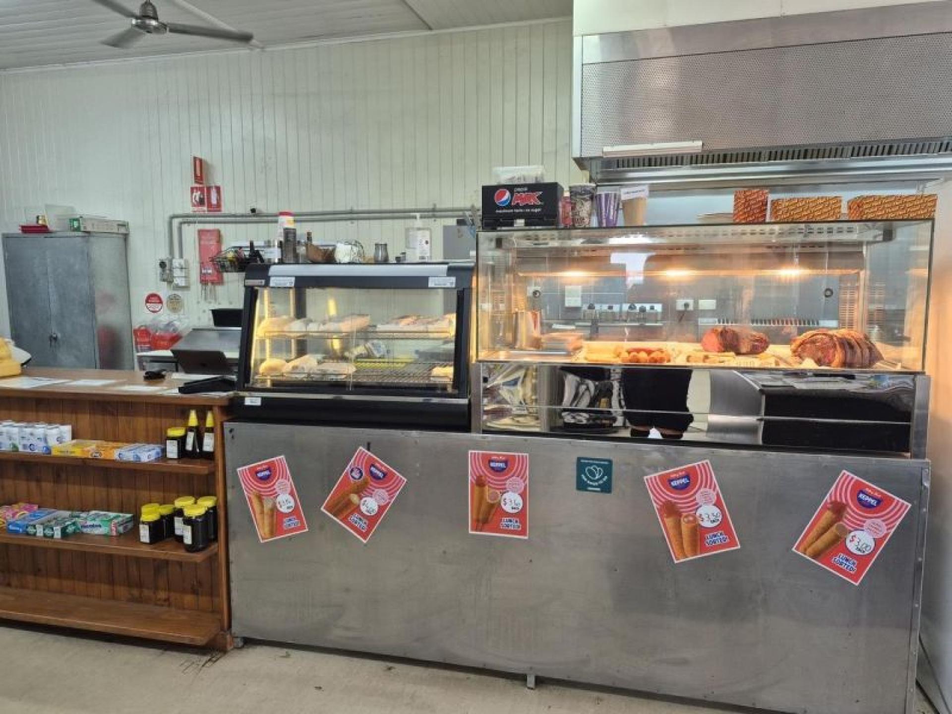 Store Cafe Food Truck 673037 2