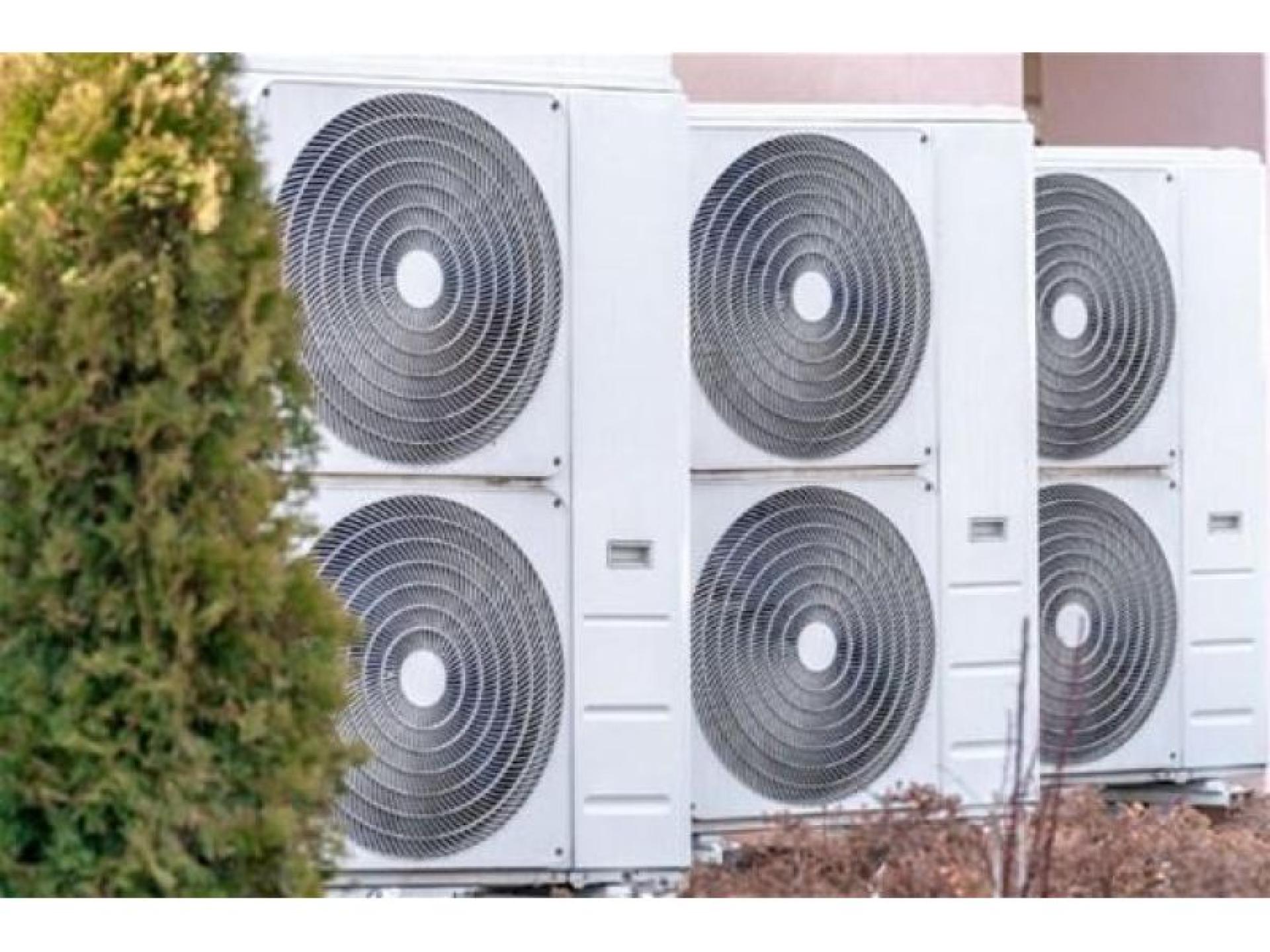 Under Contract/sold Commercial Refrigeration 673564 3