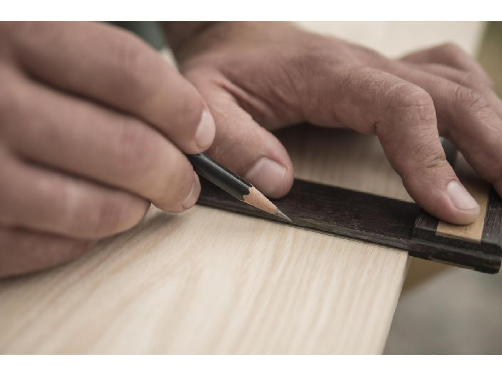 Custom Kitchen Cabinetry And 673624 2