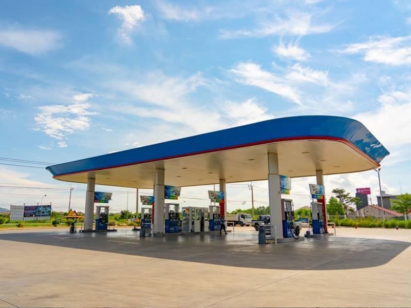 Leasehold Independent Service Station 673631 3
