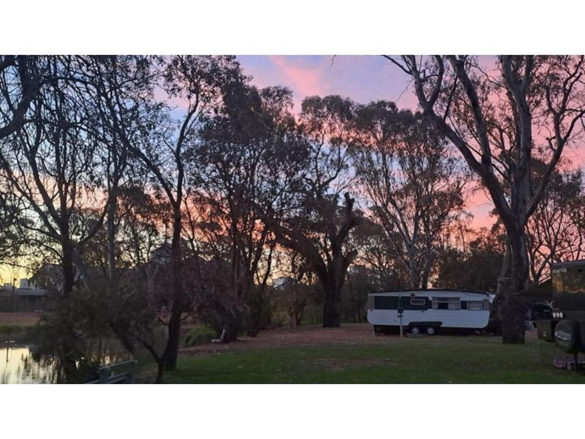 Under Contract - Numurkah 673637 2