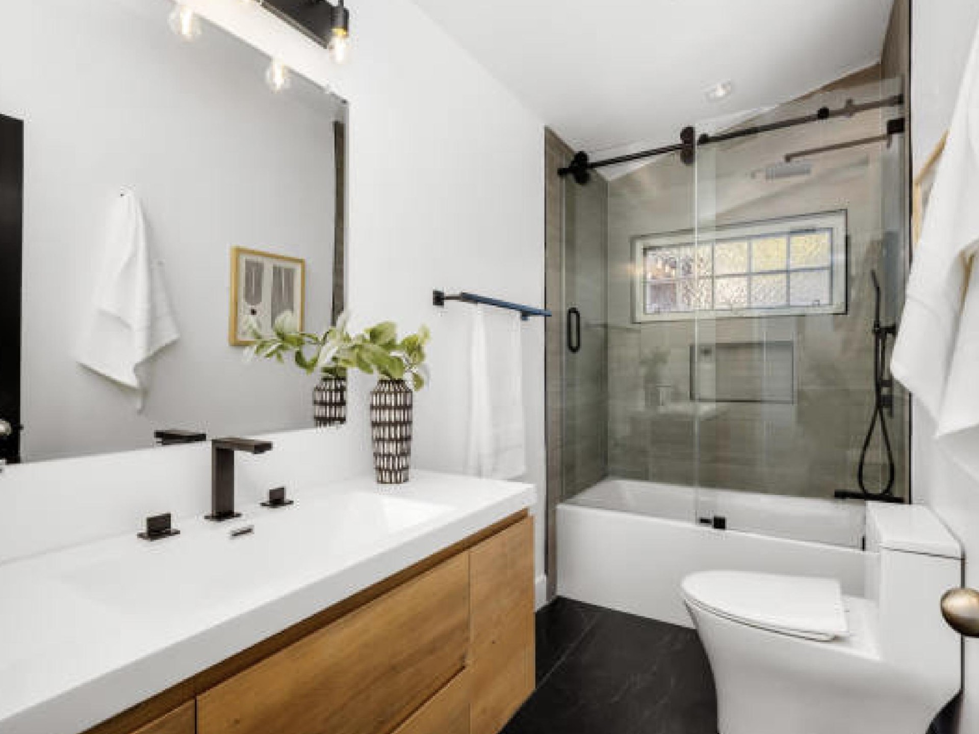 Bathroom Renovations Home Based 673714 1