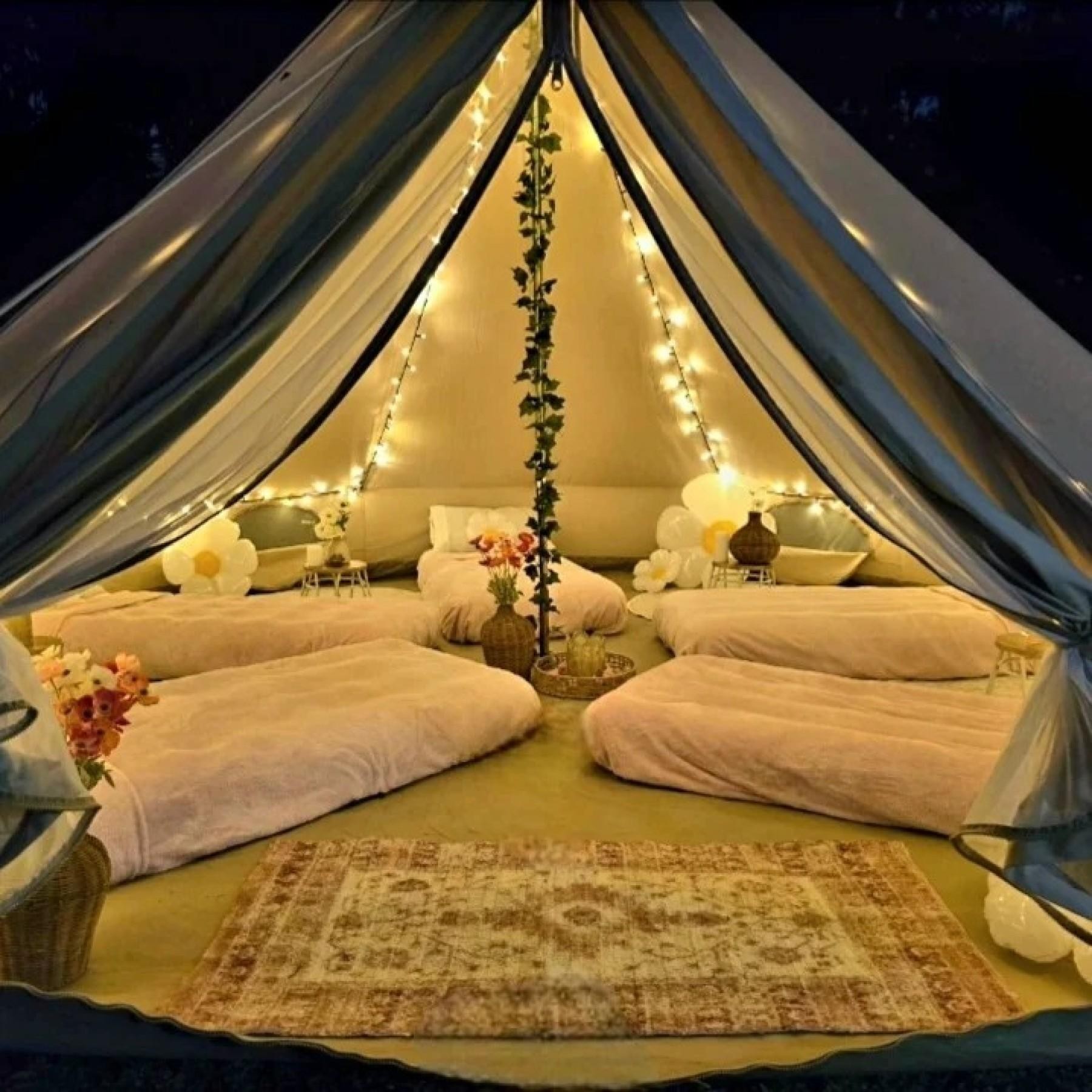Luxury Glamping Tents - 673762 2
