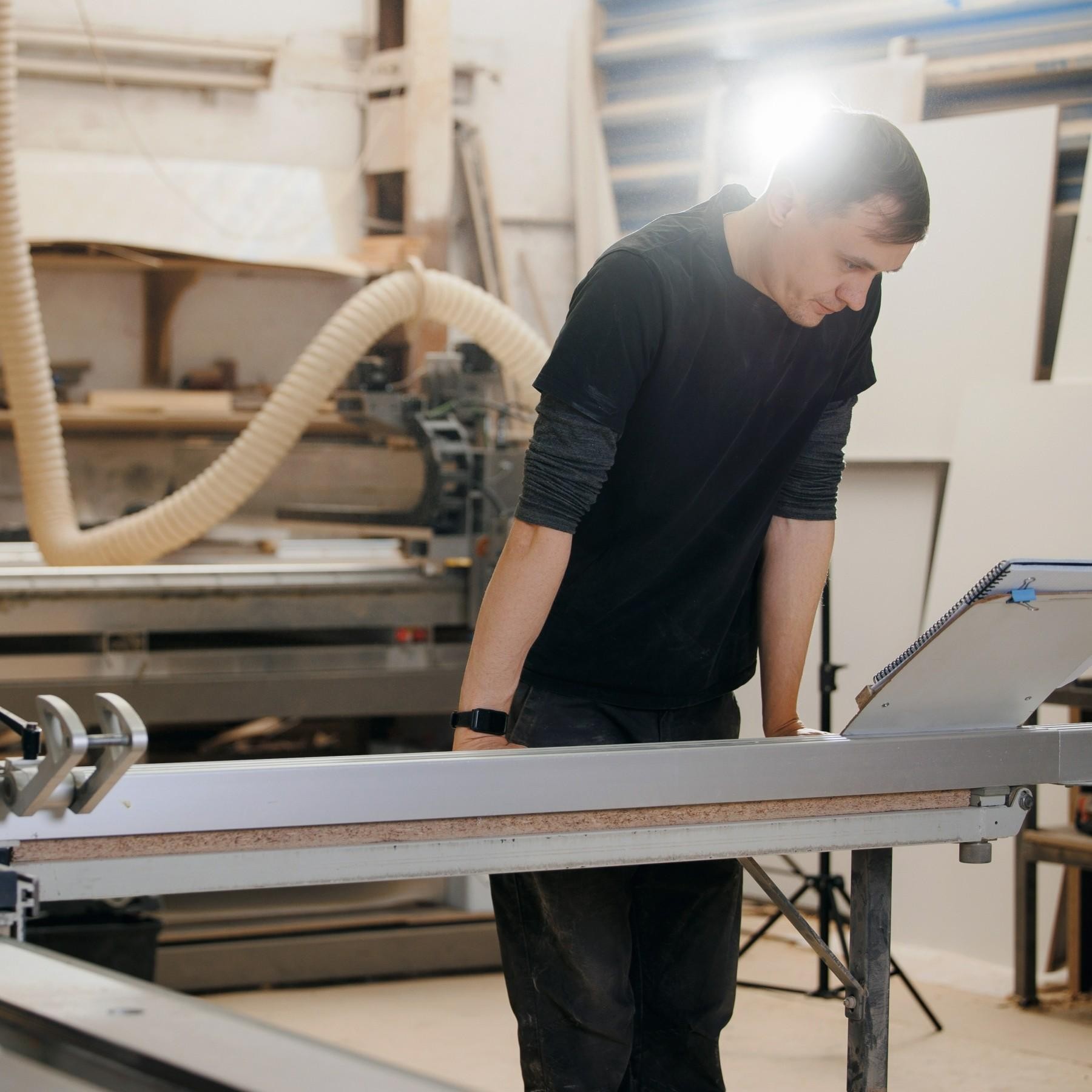 Cabinet Making Business Making 673873 3