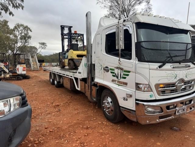 Towing Company Alice Springs 674254 1