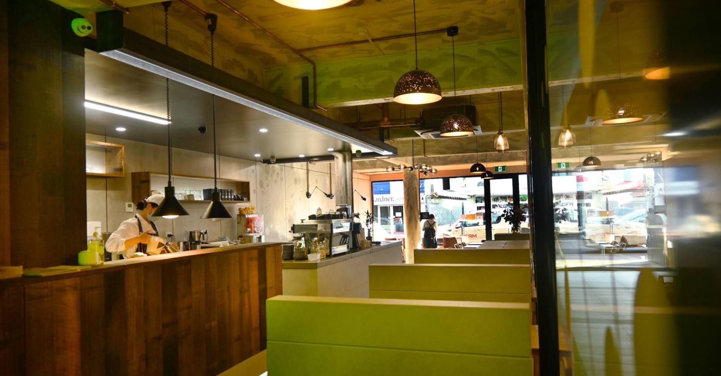 Under Contract 674361 1