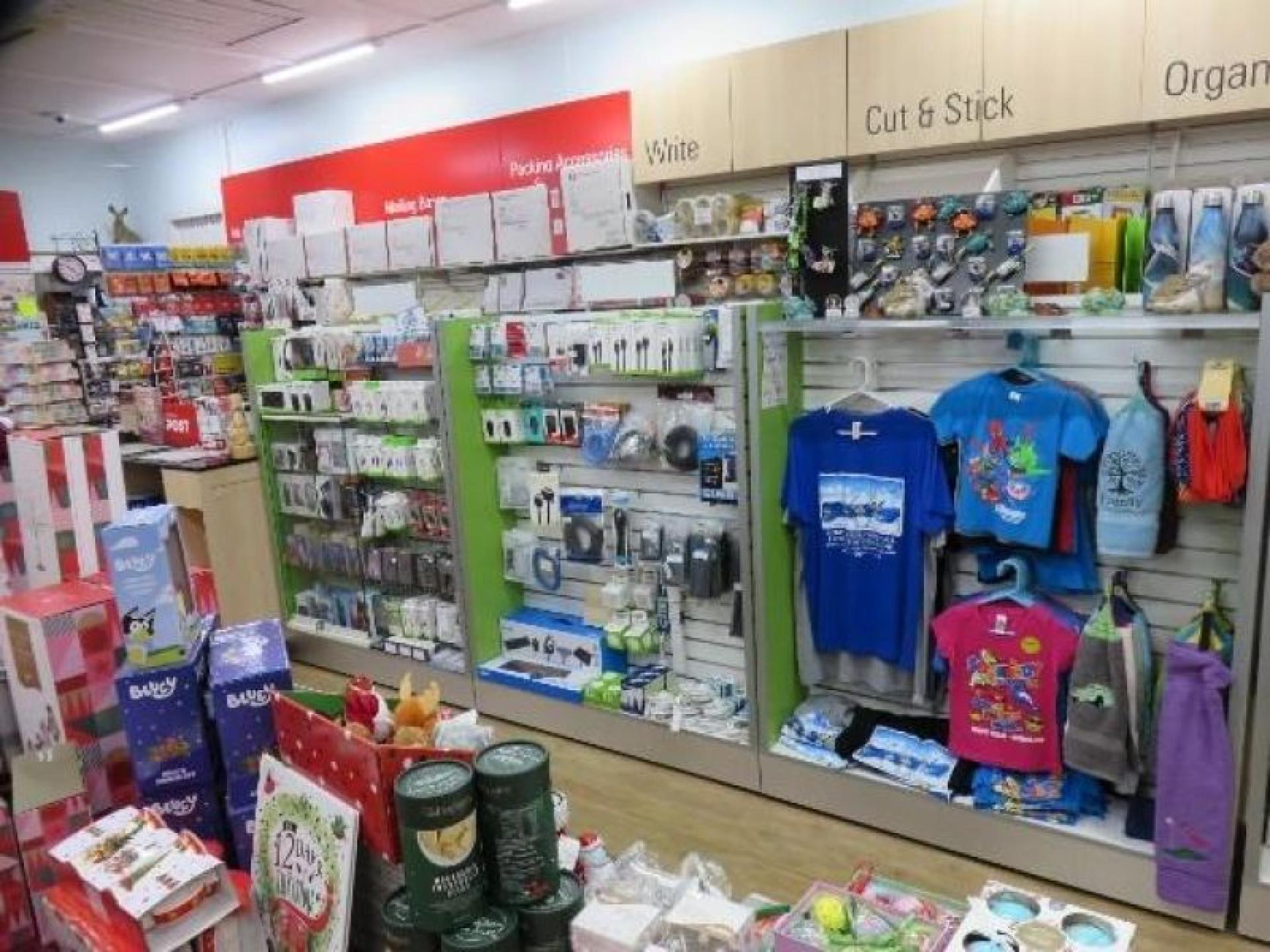 Burnett Heads Post And 674607 2