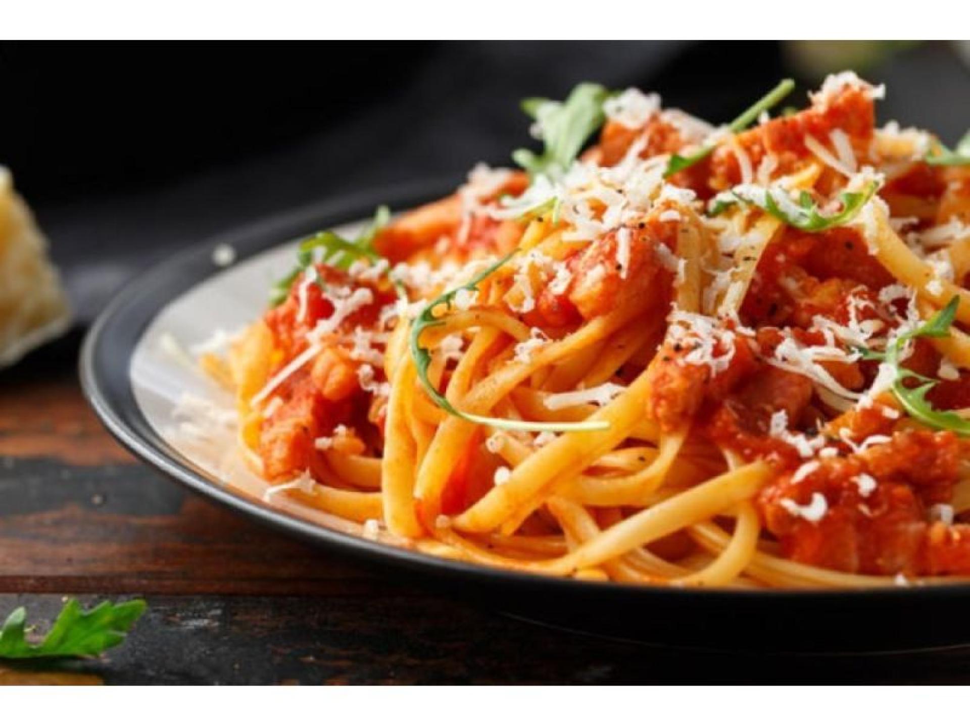 Italian Restaurant And Takeaway 674638 3