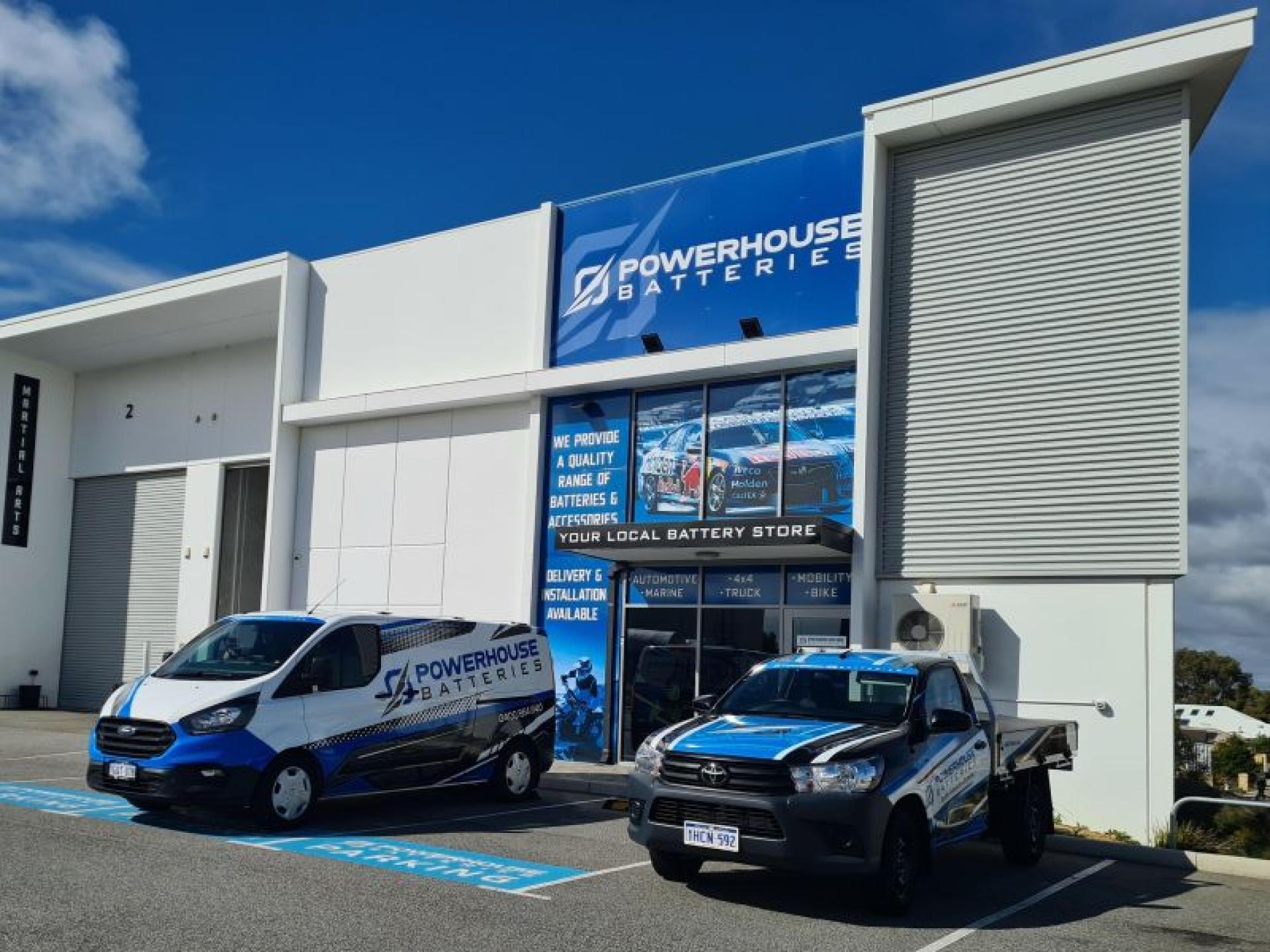 Retail Battery Shop – 674651 1