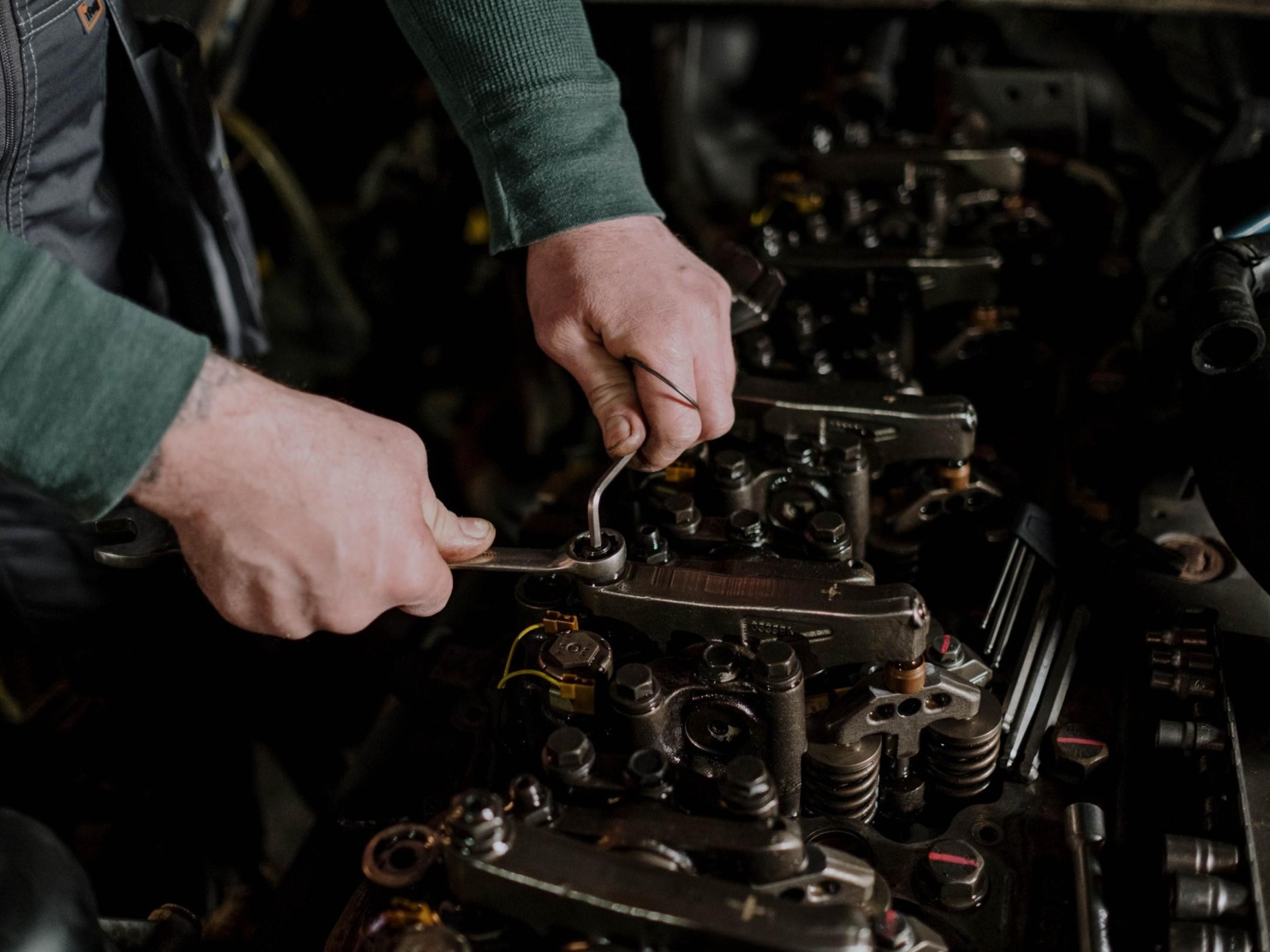 Est Profitable Auto Parts 674916 1
