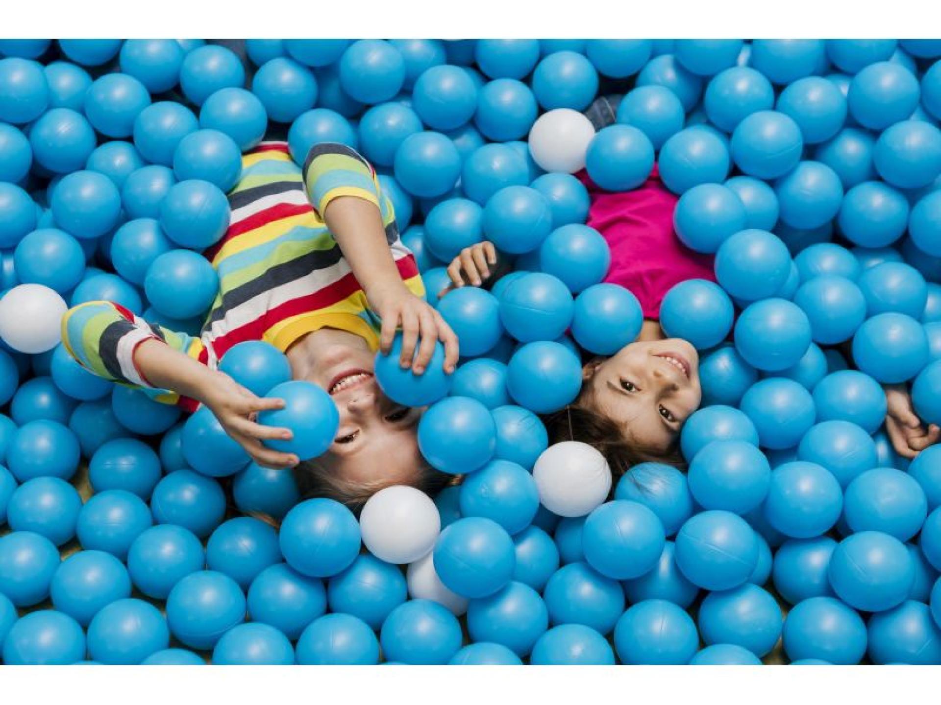 Price Drop! Upmarket Kids 674981 1