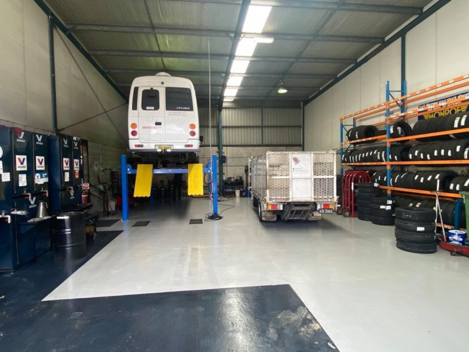 Well Established Automotive Workshop 675001 1