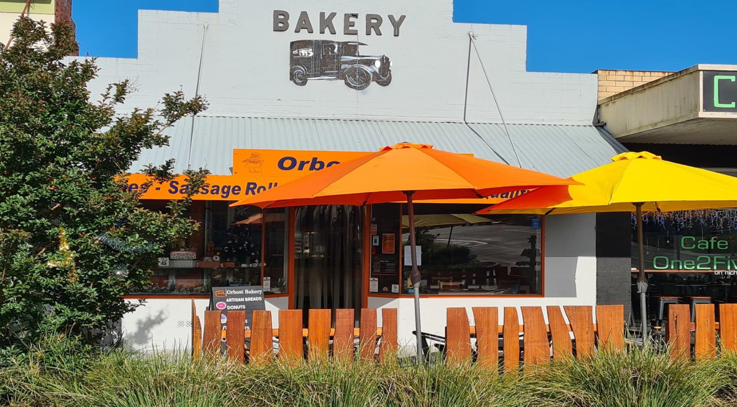 Established Country Bakery – 675112 1