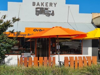 ESTABLISHED COUNTRY BAKERY – ICONIC REGIONAL BUSINESS