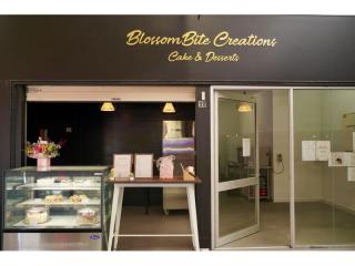 BlossomBite Creations of Bespoke Cakes and Desserts