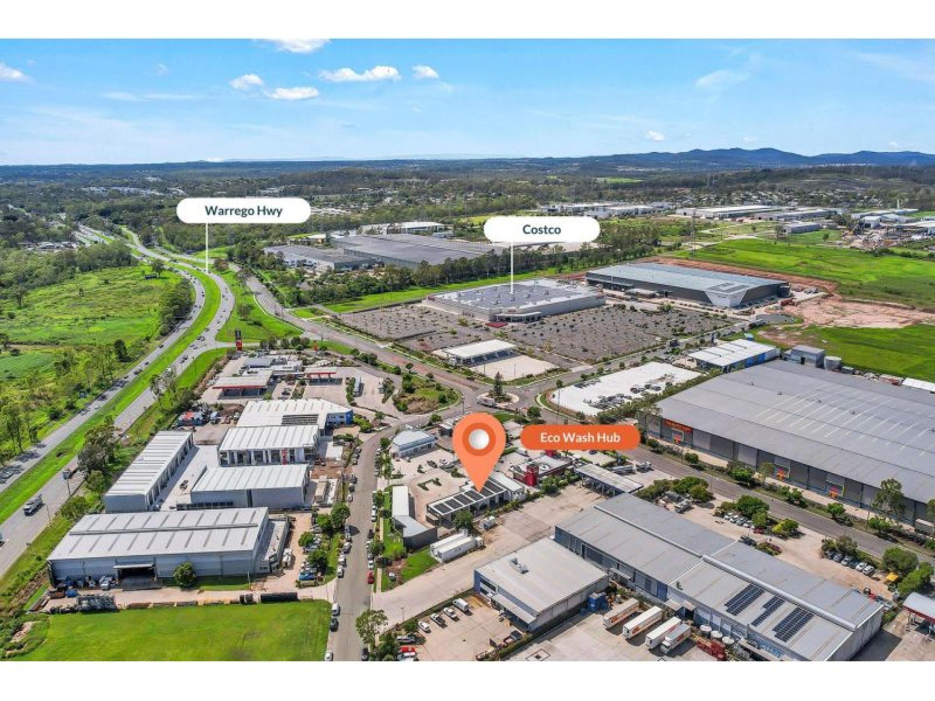 Modern High Quality Freehold 675174 3