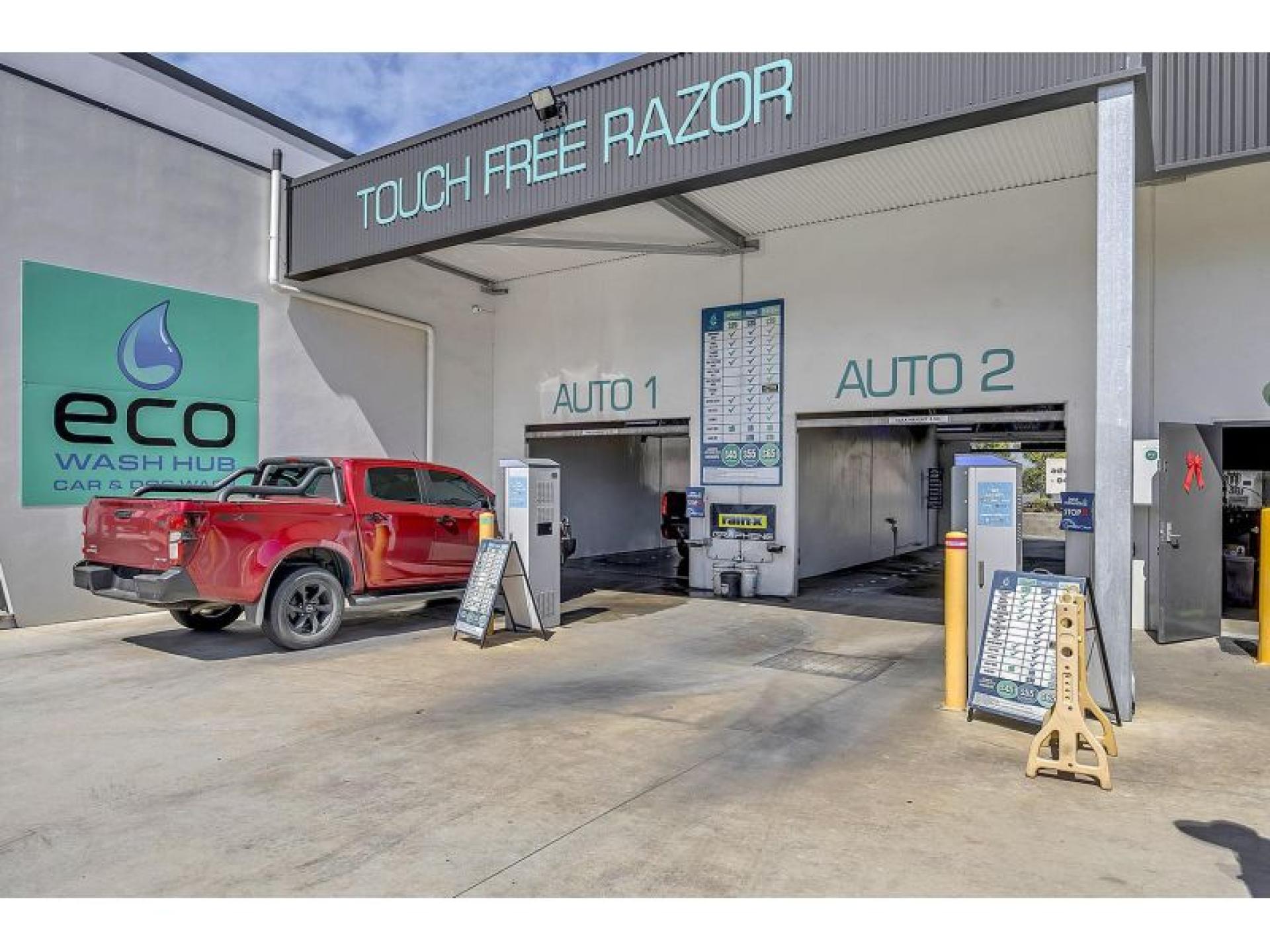 Modern High Quality Freehold 675174 1