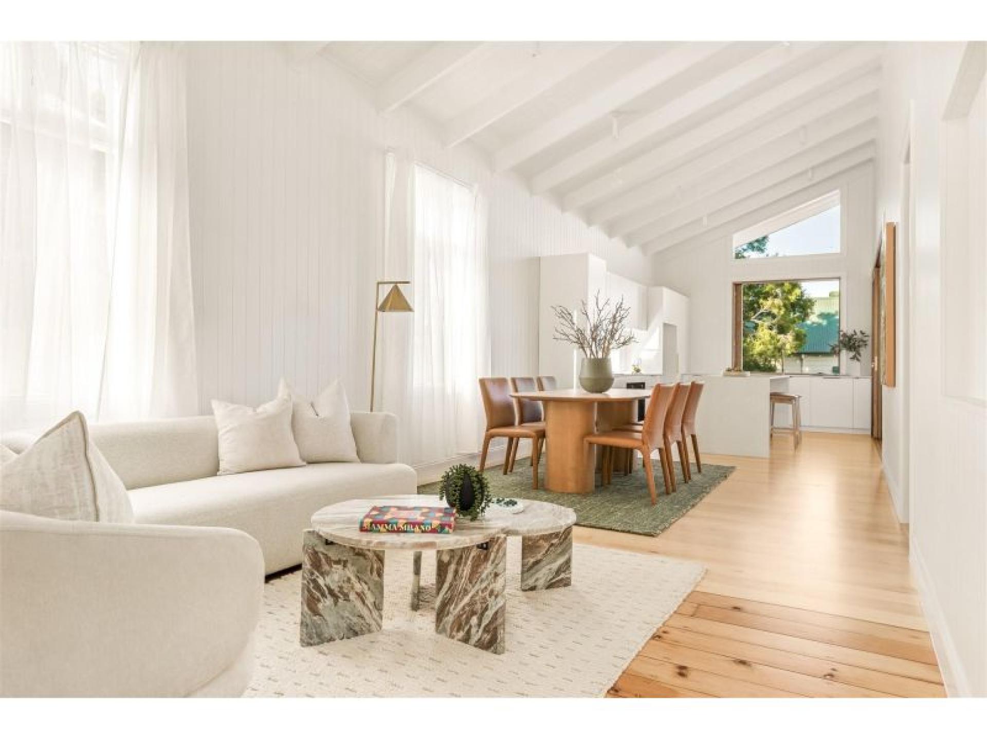 Premium Property Styling Business 675222 3