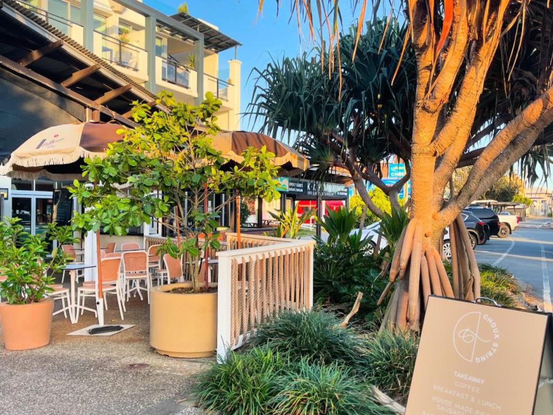 Fantastic Growing Cafe Beachside 675259 2