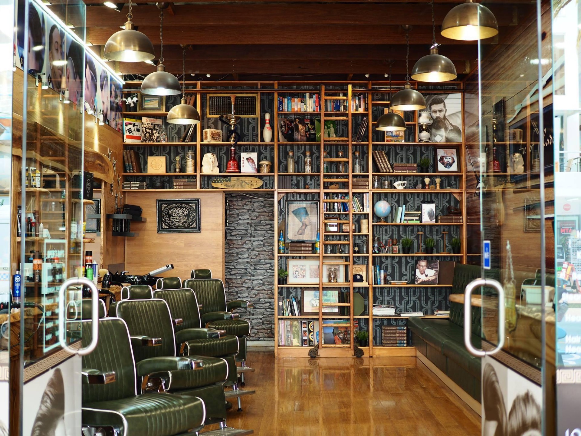 Turnkey High Cashflow Barbershop! 675335 1