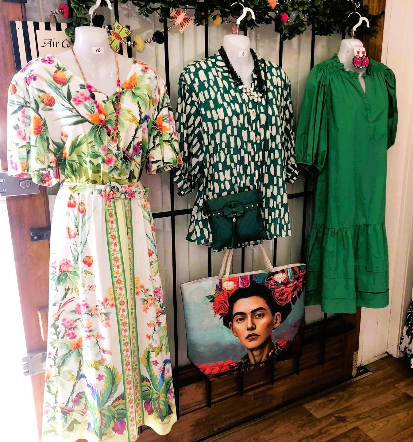 Turnkey Fashion Boutique Twenty 675378 1