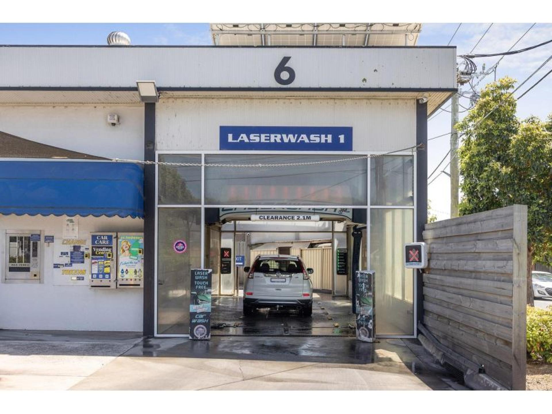 Business And Freehold Close 675469 3