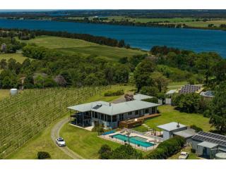 Award-Winning Two Figs Winery, Shoalhaven Coast