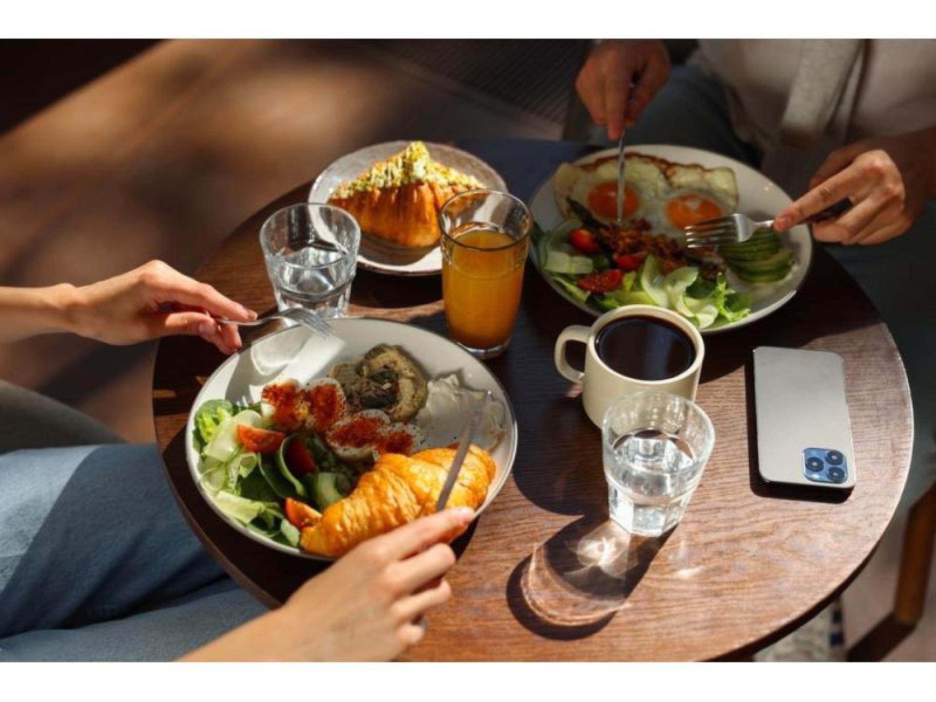 Profitable Cafe Business For 676010 1