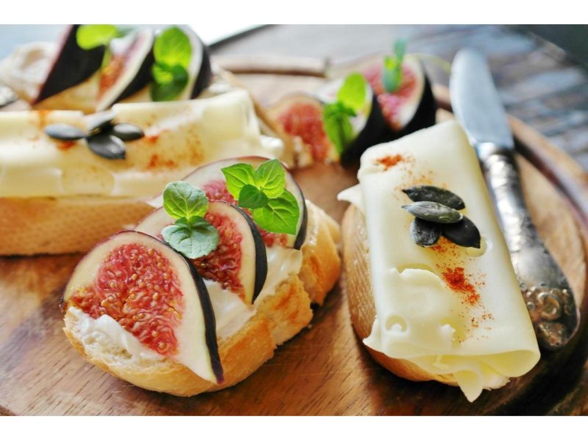 Café For Sale - 676073 3