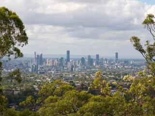 DEVELOPERS’ DREAM - SUBDIVISION POTENTIAL (4 Acres) - 36DS