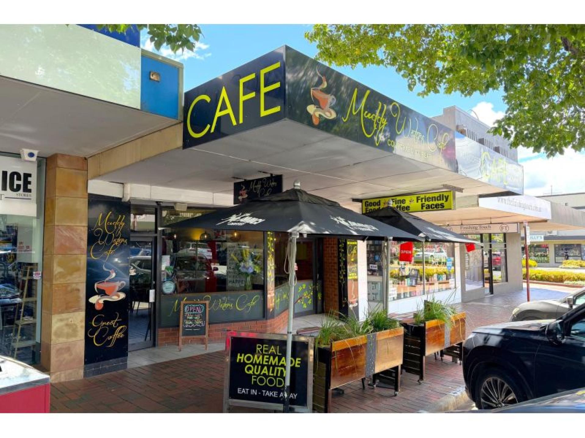 Leasehold - Muddy Waters 676088 1